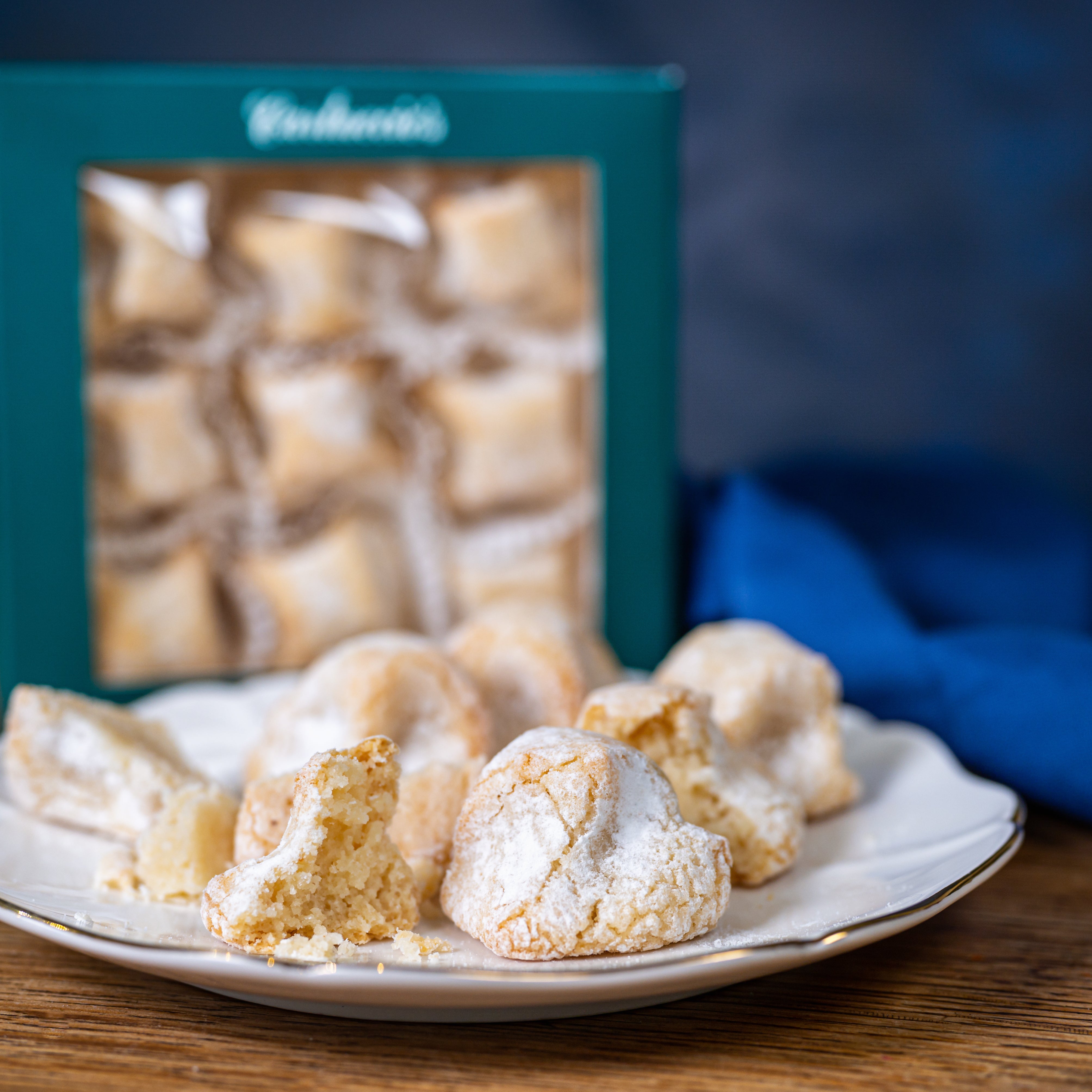 Amaretti al Limone - Soft Almond Biscuits with Lemon Flavour, 190g